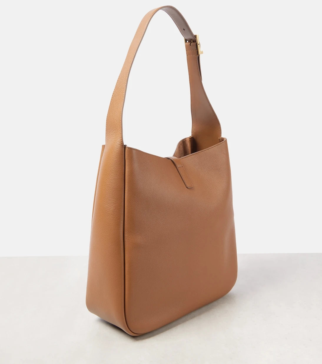 Saint Laurent - Le 5 à 7 Supple Large leather shoulder bag