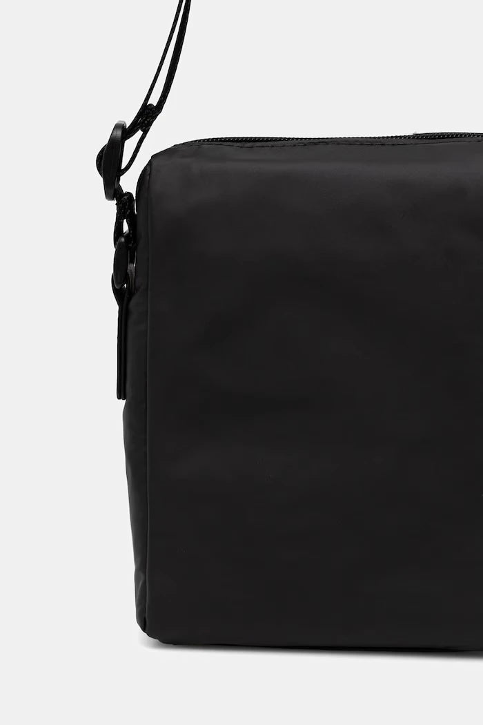 Calvin Klein Erkek Çapraz Çanta