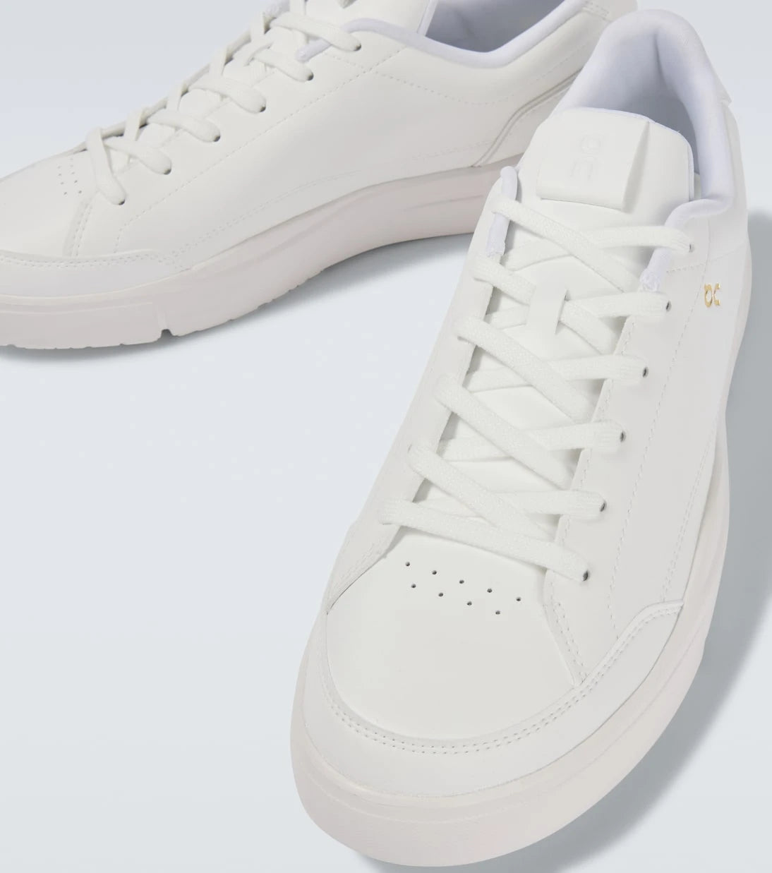 On - Roger Centre Court sneakers