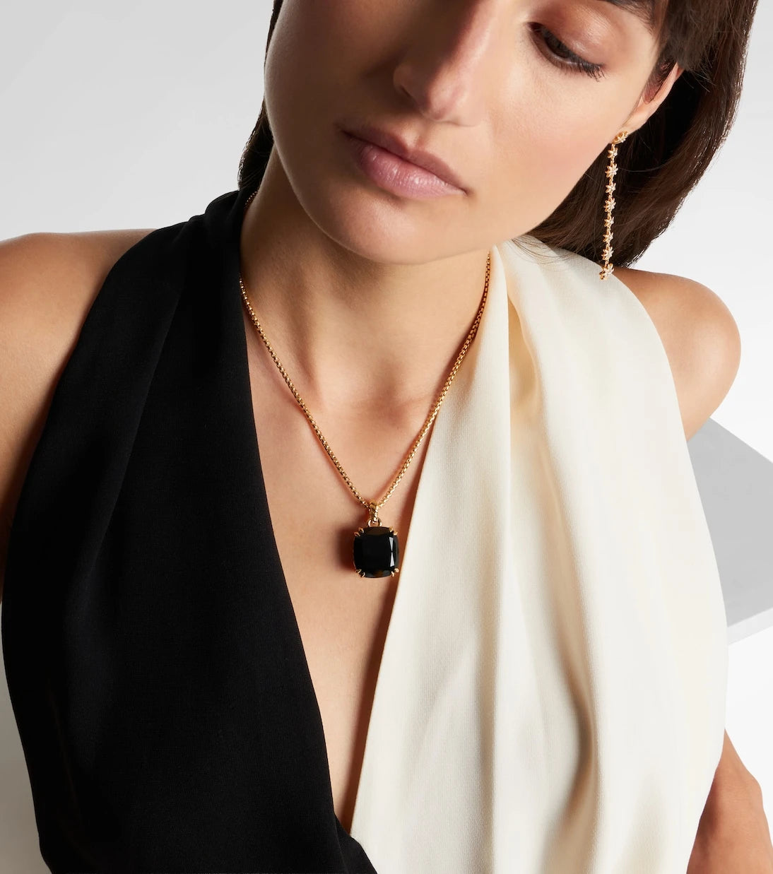 David Yurman - قلادة ماربيلا من الذهب عيار 18 قيراط مع العقيق اليماني