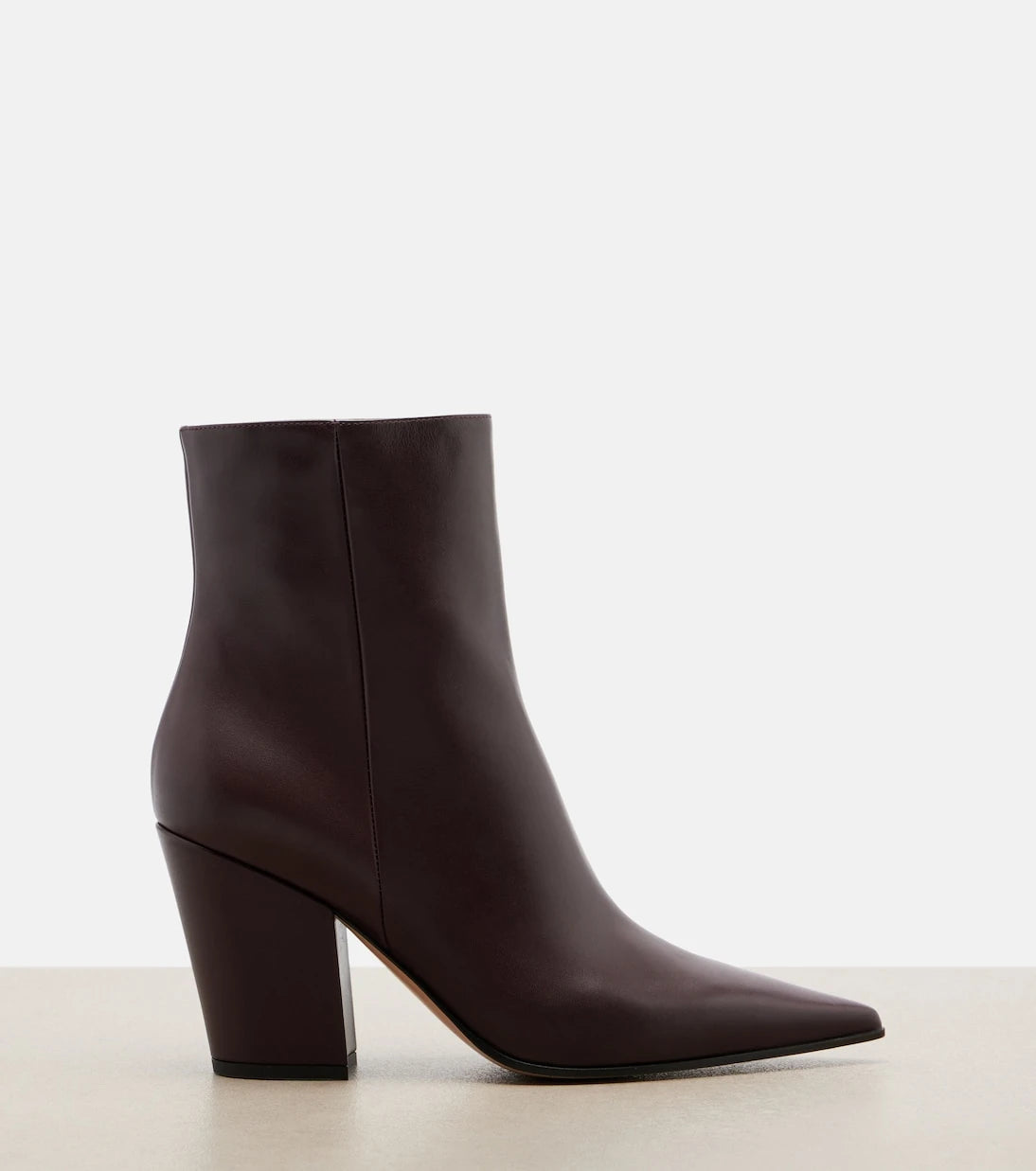 Gianvito Rossi - Keinna leather ankle boots