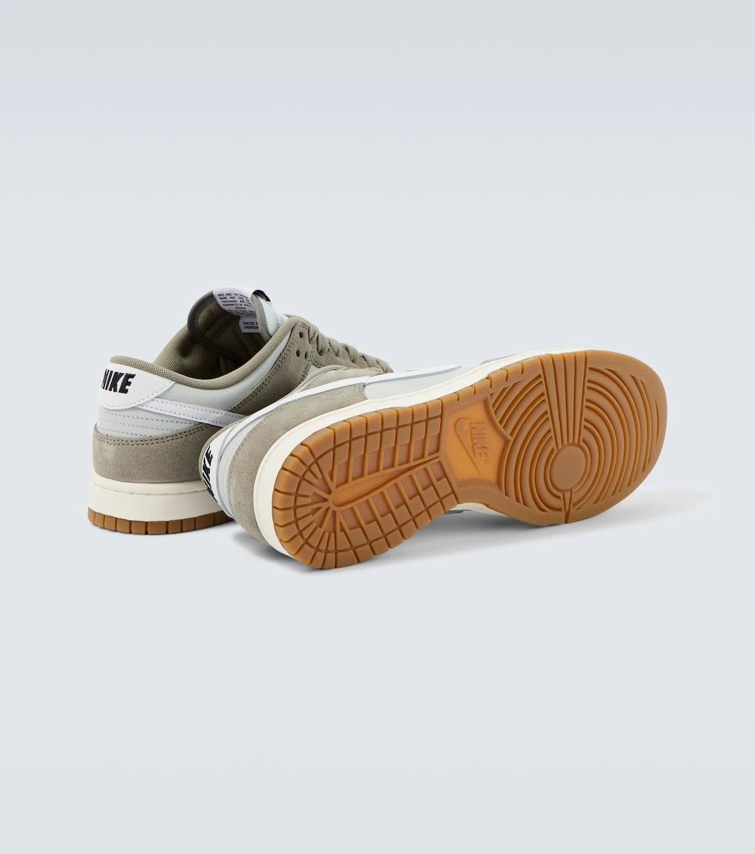 Nike - Dunk Low Retro SE leather sneakers