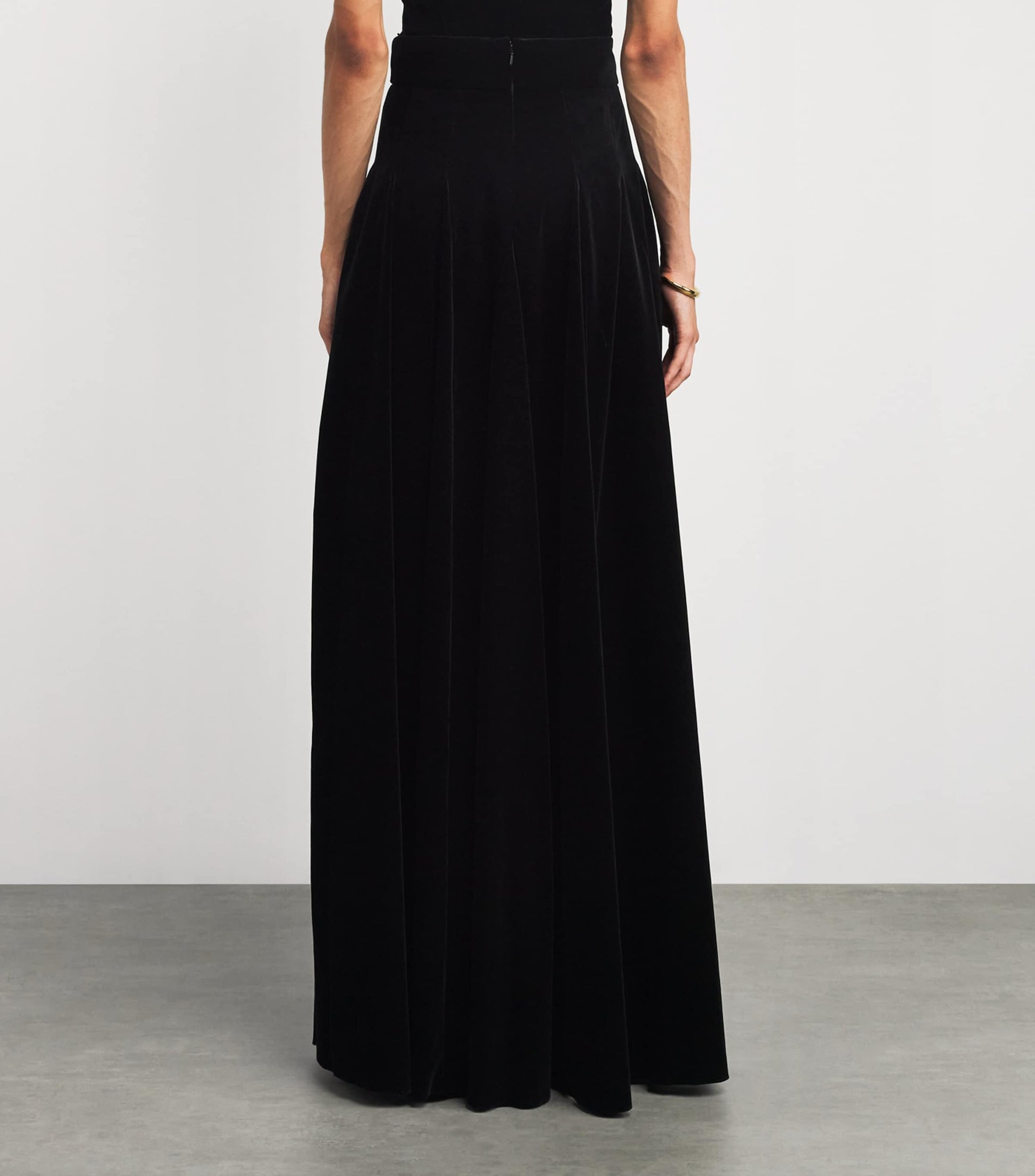 Velvet Maxi Skirt BLACK