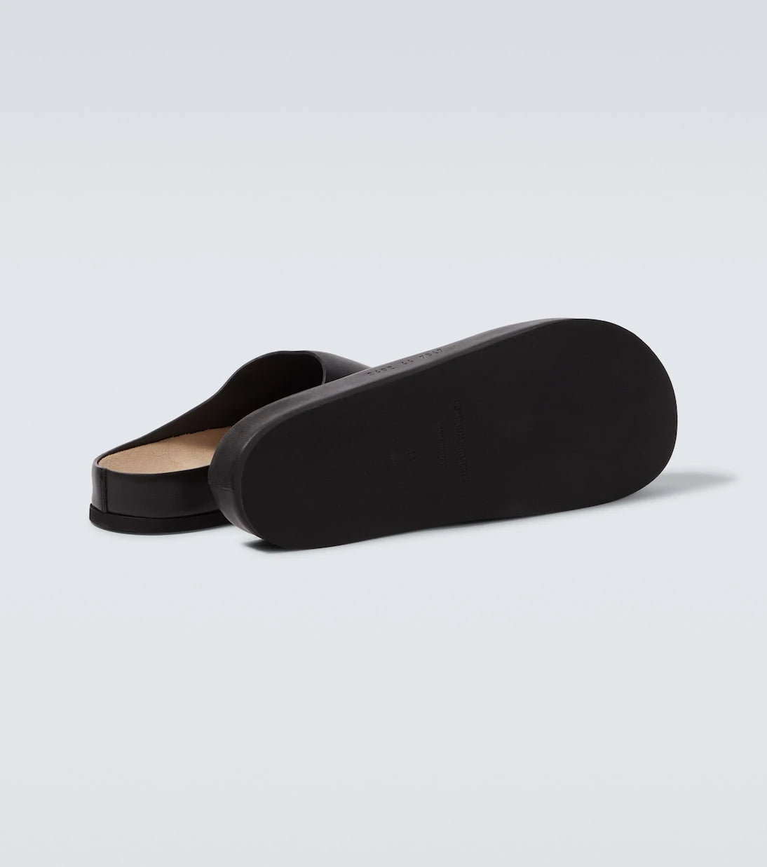 Common Projects - Leather clogs