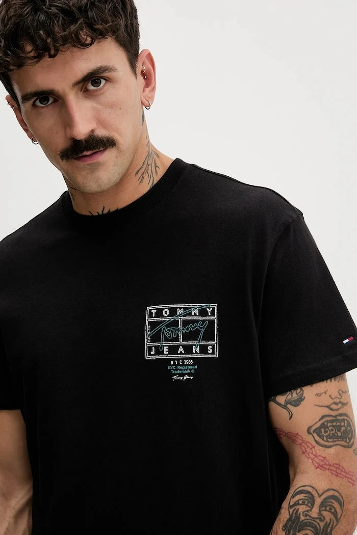 Tommy Jeans Pamuklu Tişört
