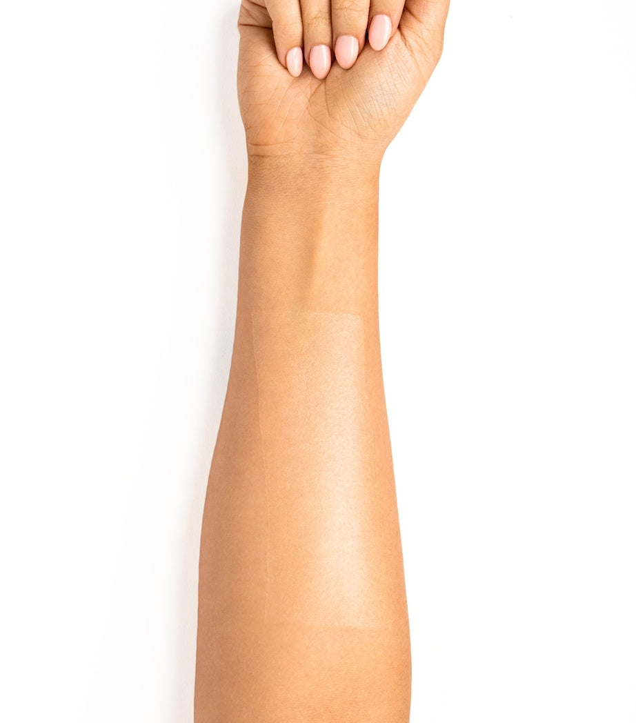 Iconic London Underglow Blurring Primer