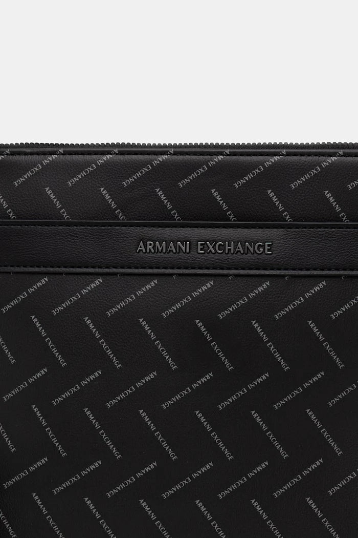 Armani Exchange чанта през рамо мъжка от имитация на кожа