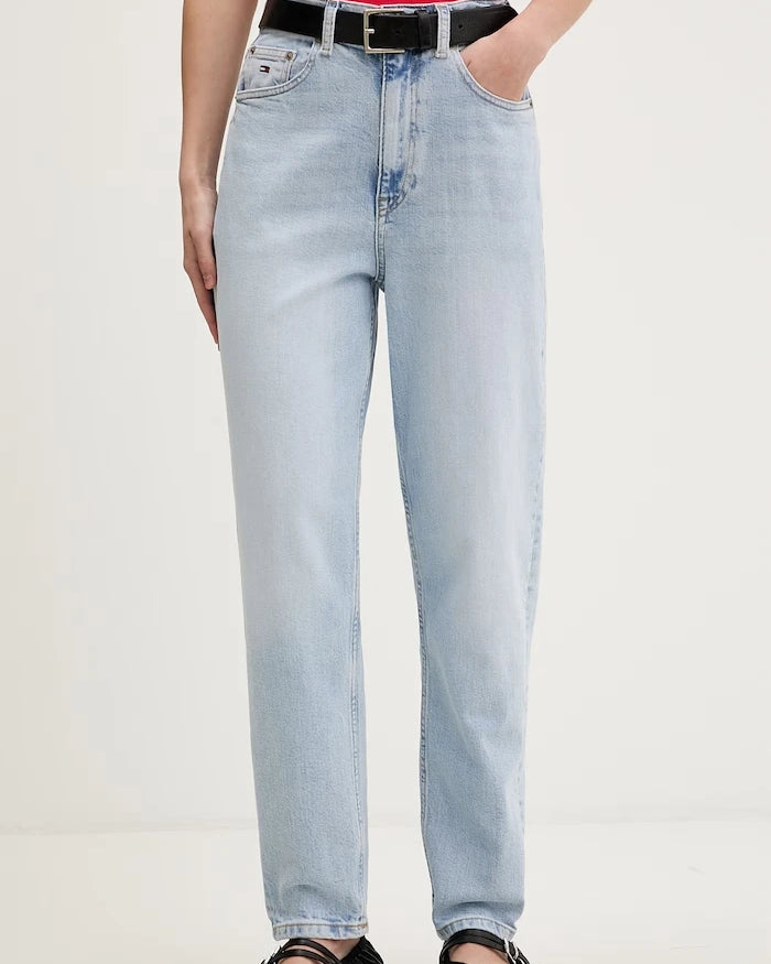 Tommy Jeans Дънки mom fit дамски