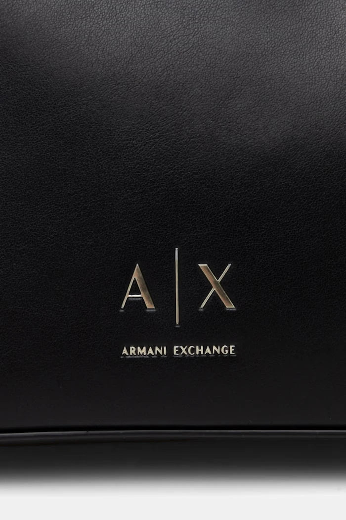 Armani Exchange kadın çantası, suni deriden
