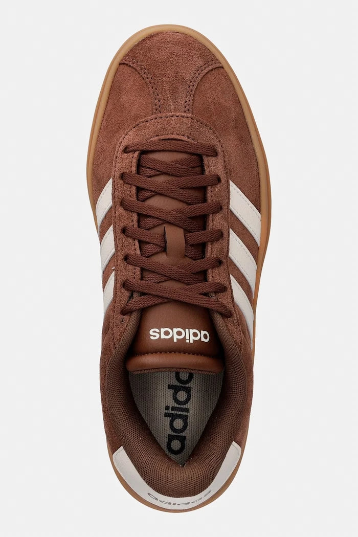 Велурени маратонки adidas VL Court Bold