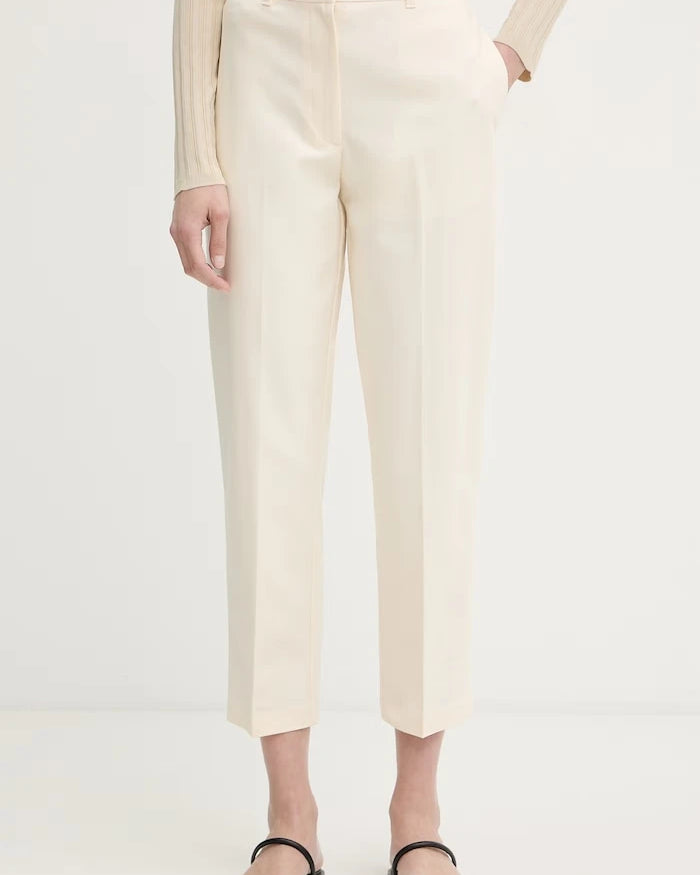 Calvin Klein pamuklu elastanlı kadın chino pantolon