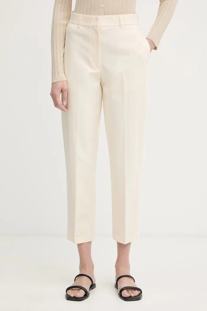 Calvin Klein pamuklu elastanlı kadın chino pantolon