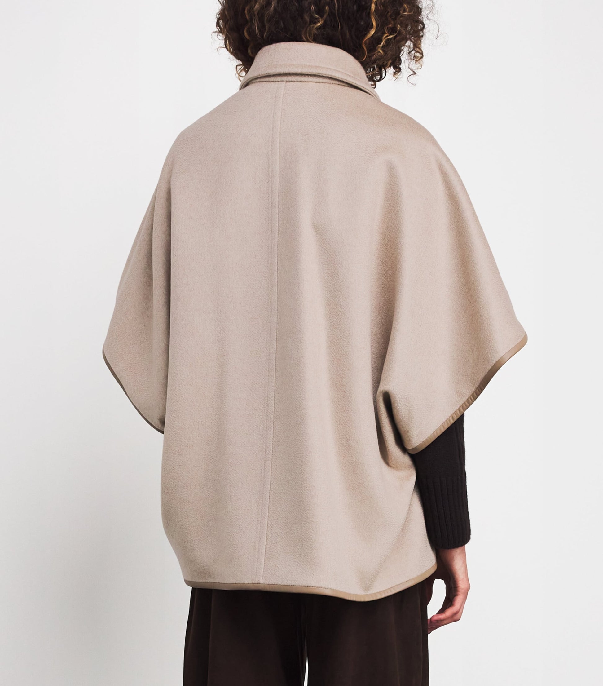 Max Mara Beige Cashmere Collar Cape