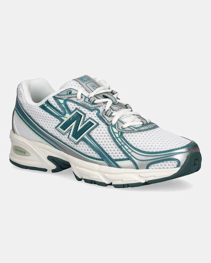 Маратонки New Balance 740