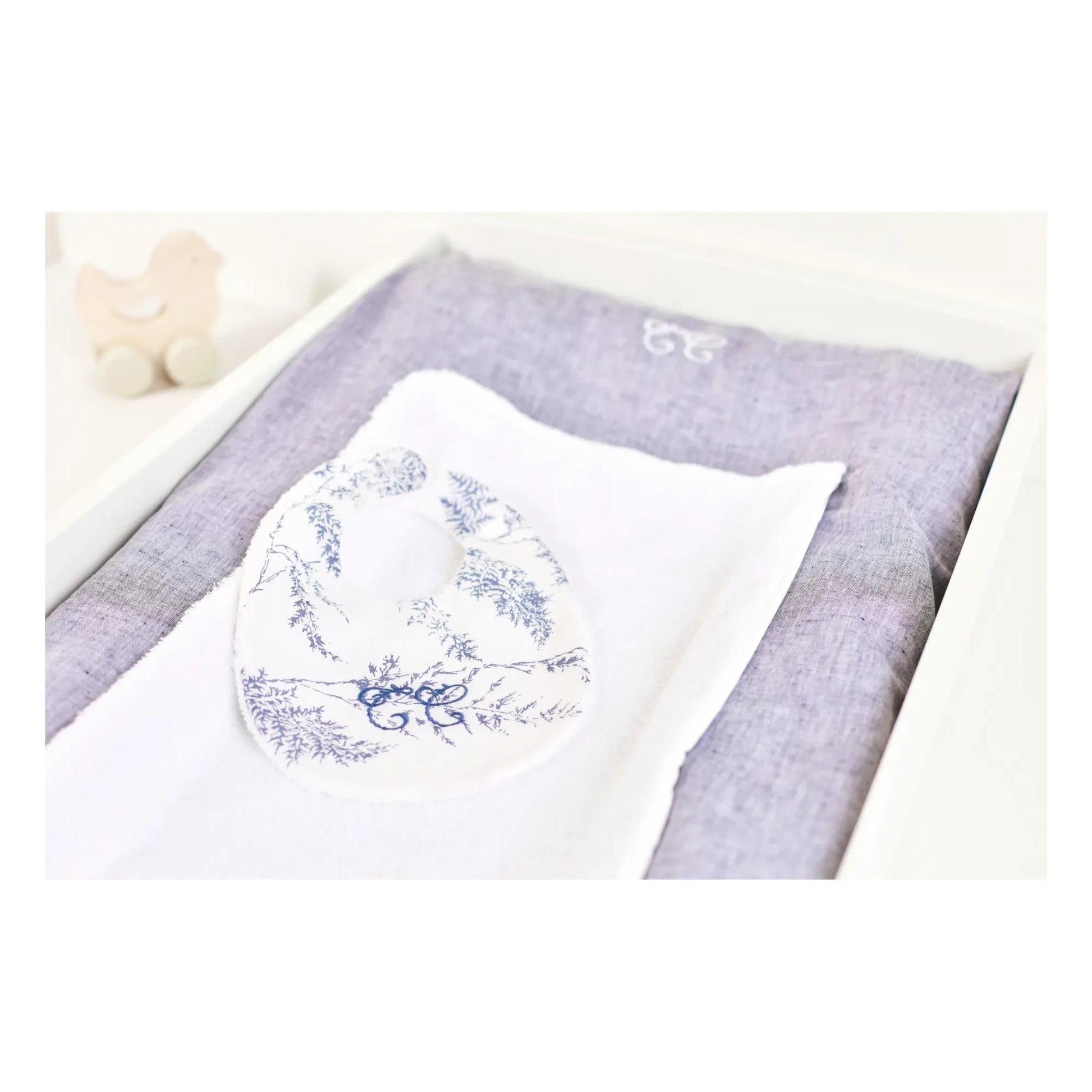 Tartine et Chocolat - Foliage Bib | Navy blue