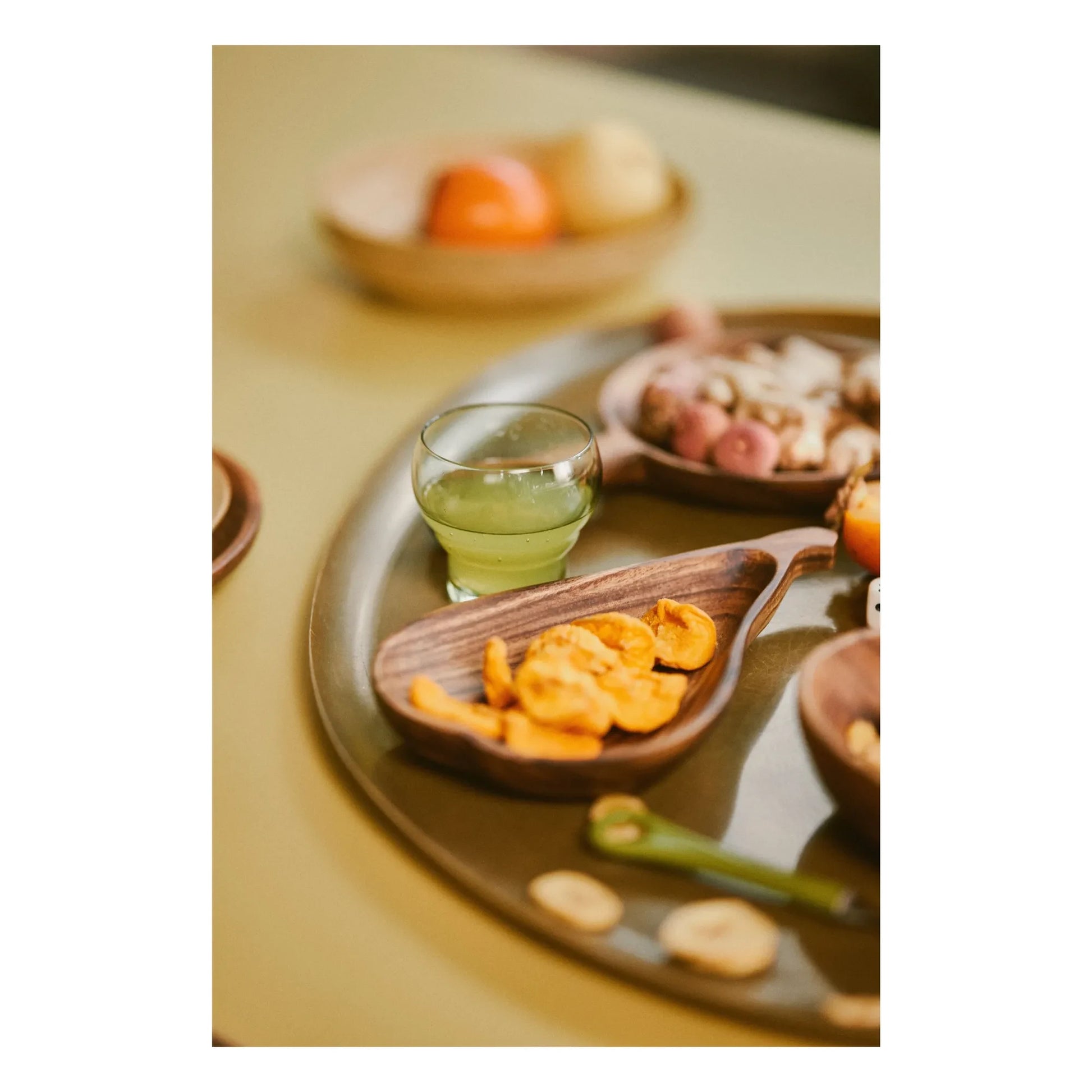 HKliving - Acacia pear plate