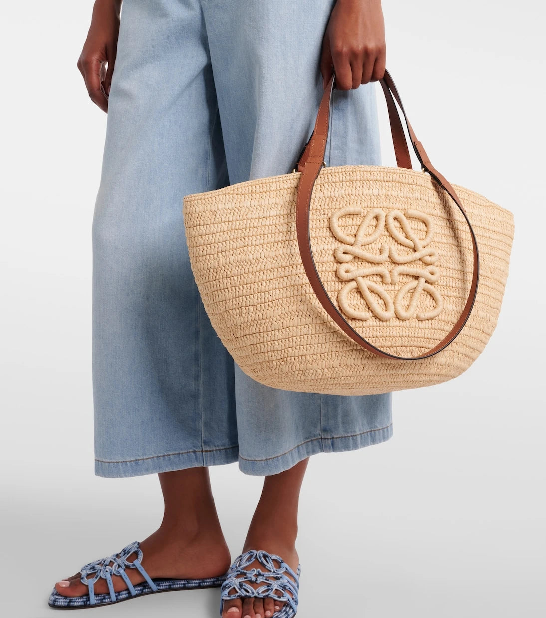Loewe - Paula's Ibiza Eclipse Medium basket bag