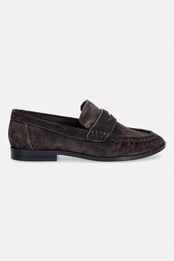 DKNY лоуфъри дамски от велур DAWES