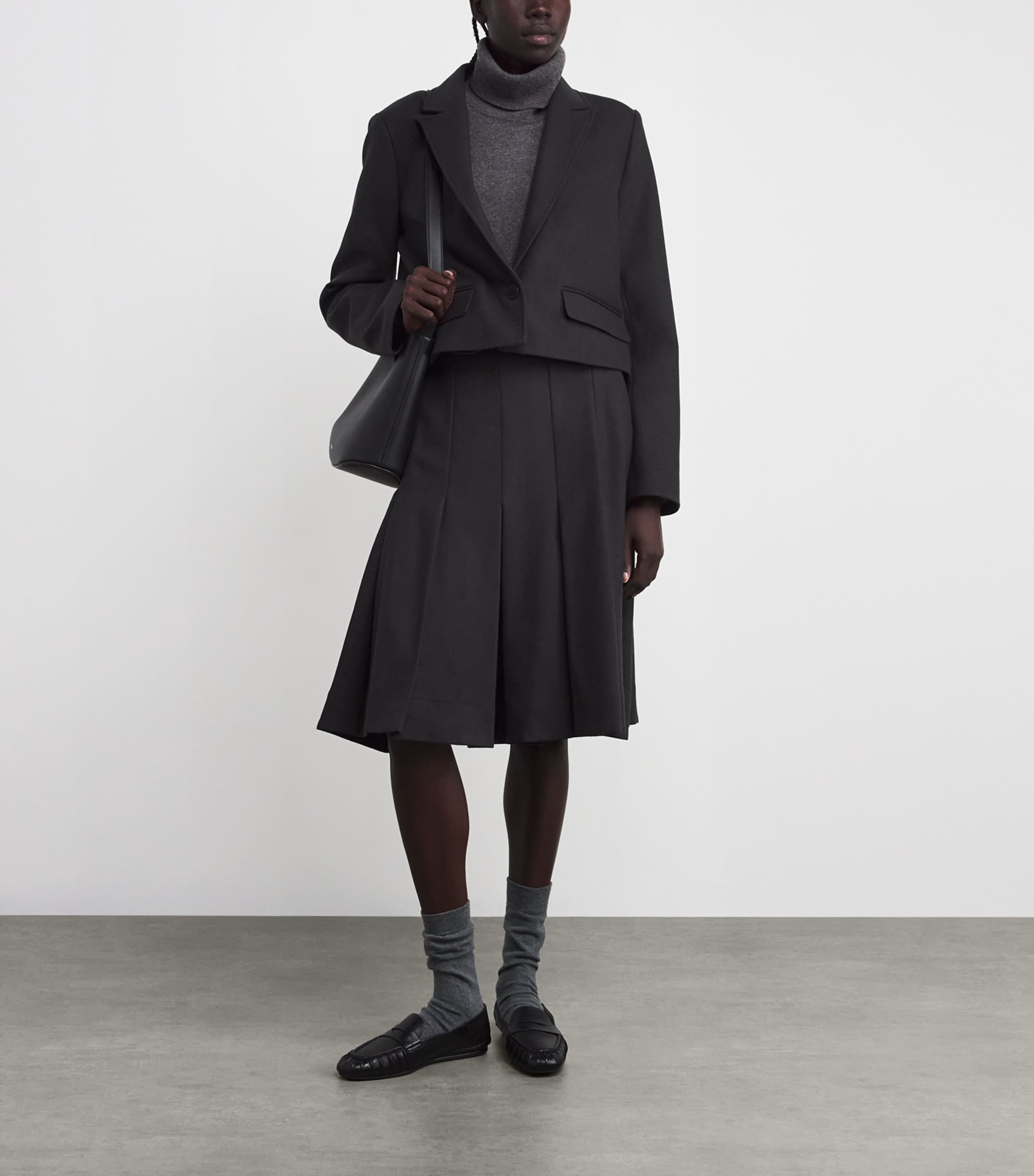 Virgin Wool Flannel Cropped Blazer