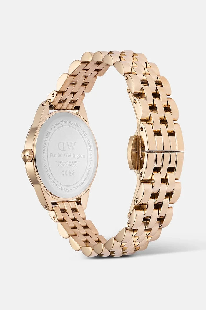 Часовник Daniel Wellington