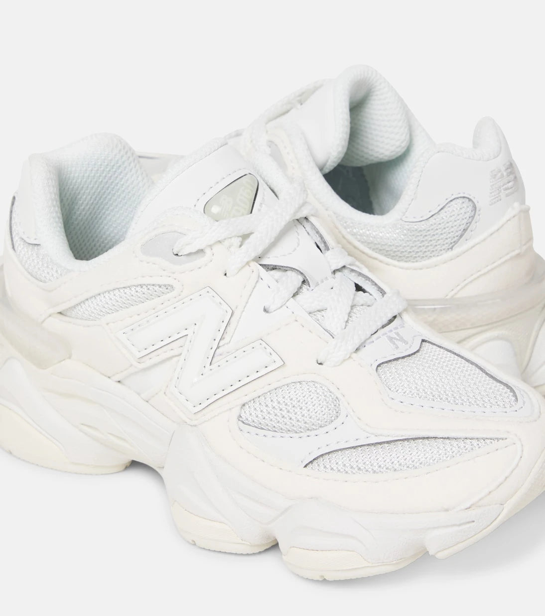 New Balance Kids - أحذية رياضية 9060