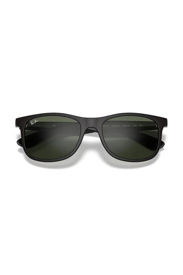 Детски слънчеви очила Ray-Ban