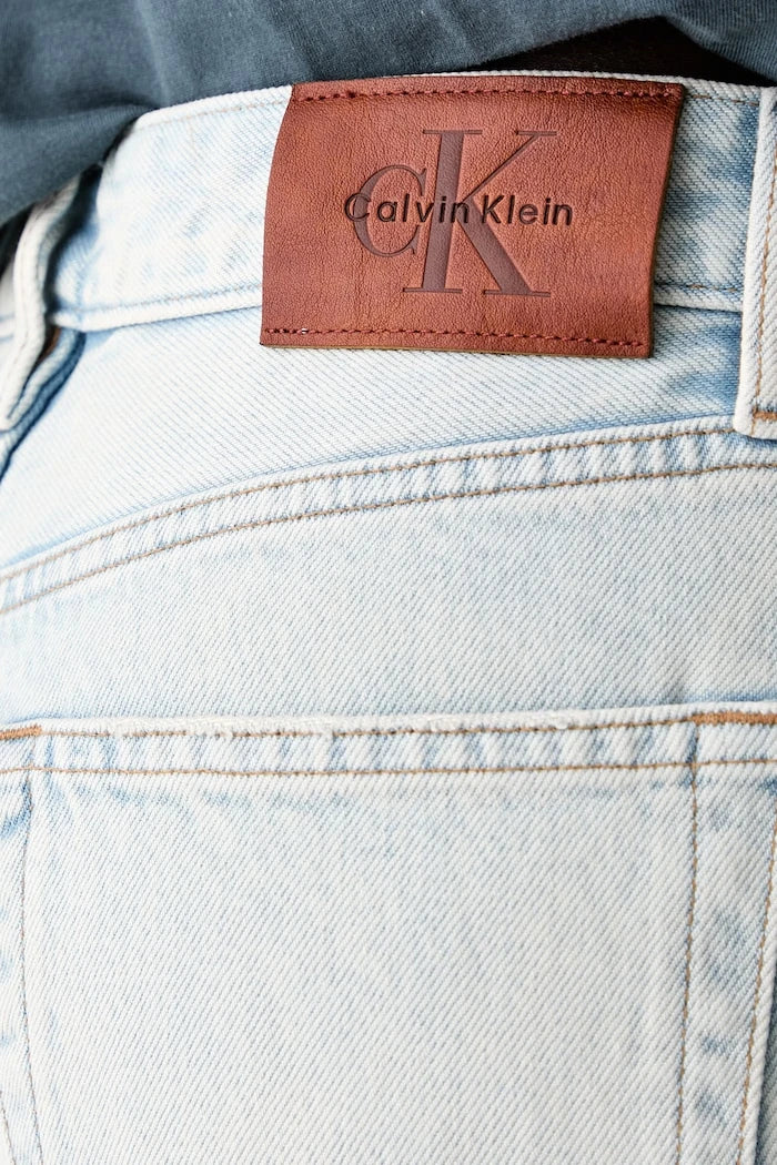 Calvin Klein Jeans kadın düz paça jean