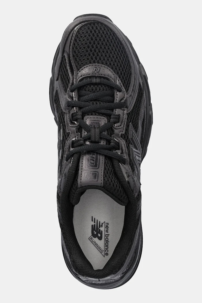 Маратонки New Balance 740