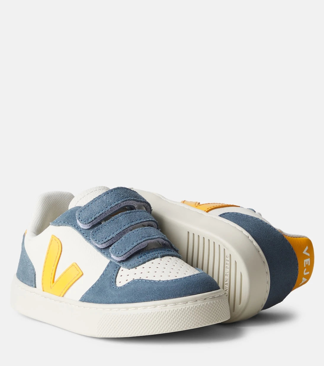 Veja Kids - أحذية رياضية جلدية V-10