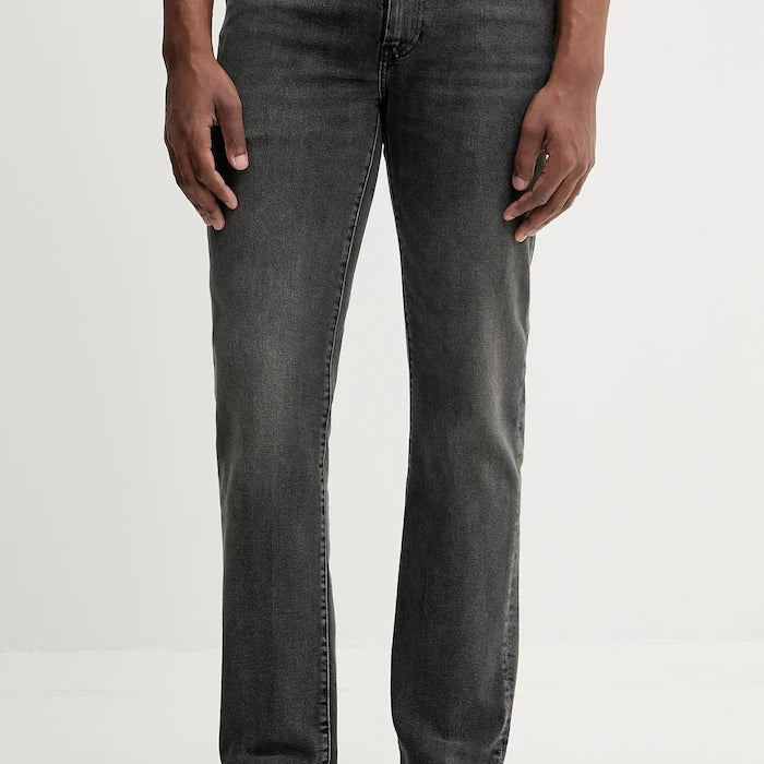 Levi's 514™ STRAIGHT Jean