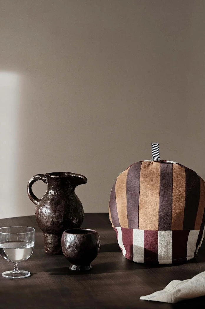 Кана ferm LIVING Doro Jug 900 ml