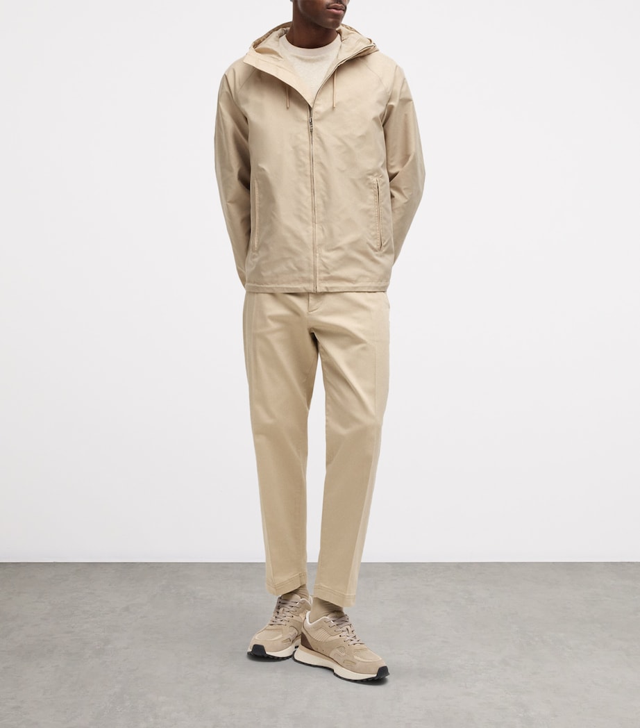 Jonah Low-Top Sneakers