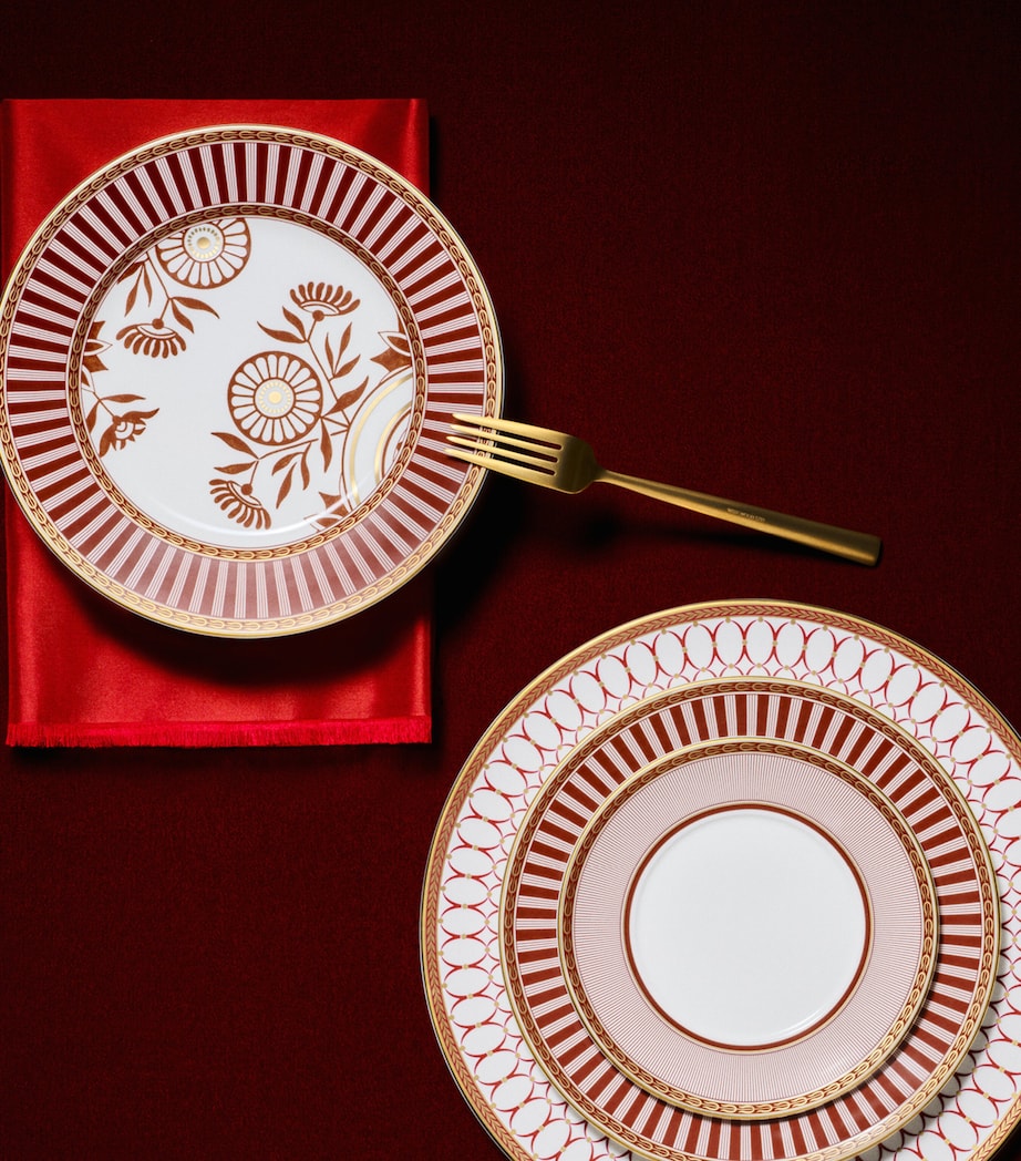 Red Splendour Deep Plate (22cm)