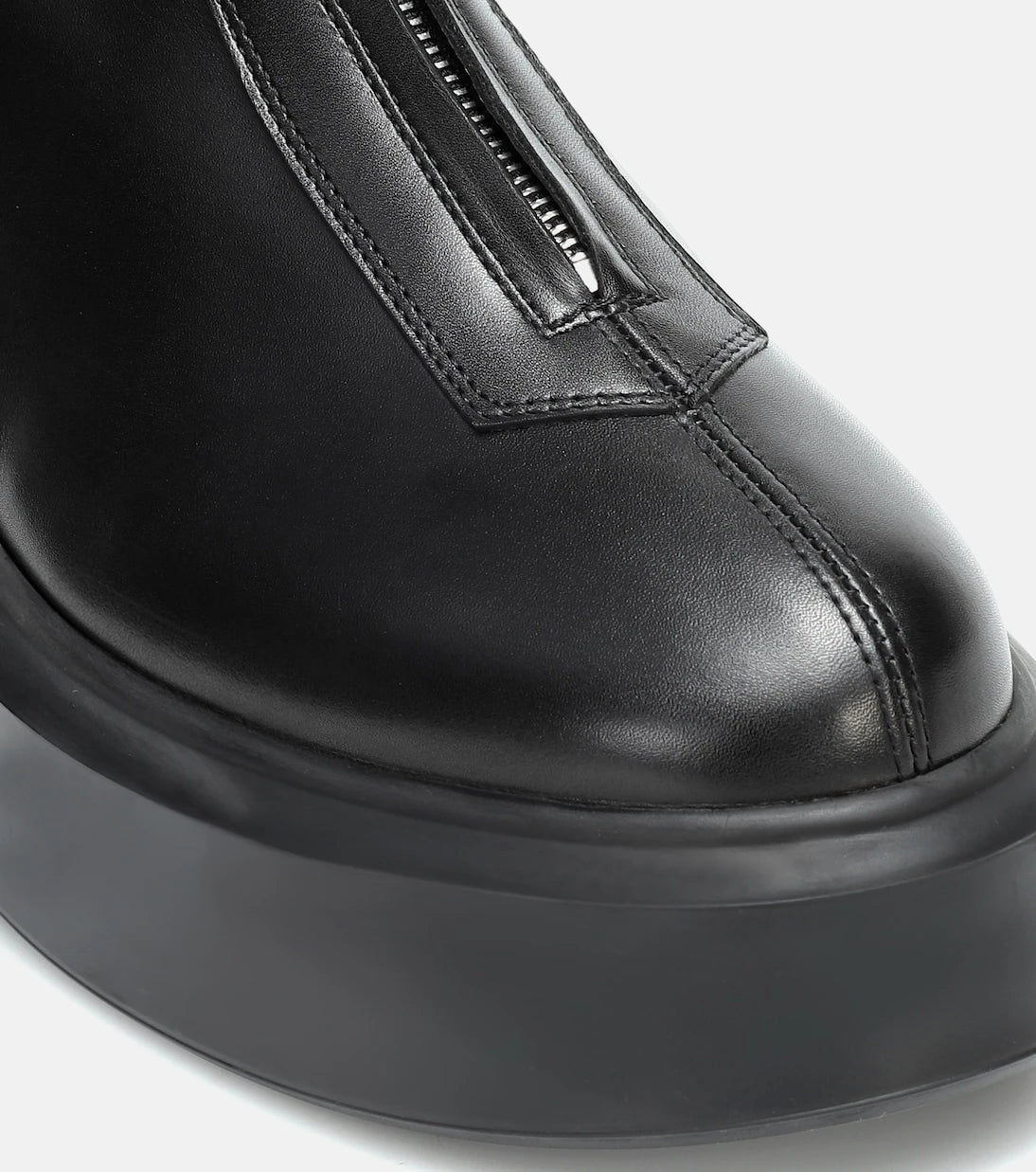 The Row - Zipped 1 leather ankle boots