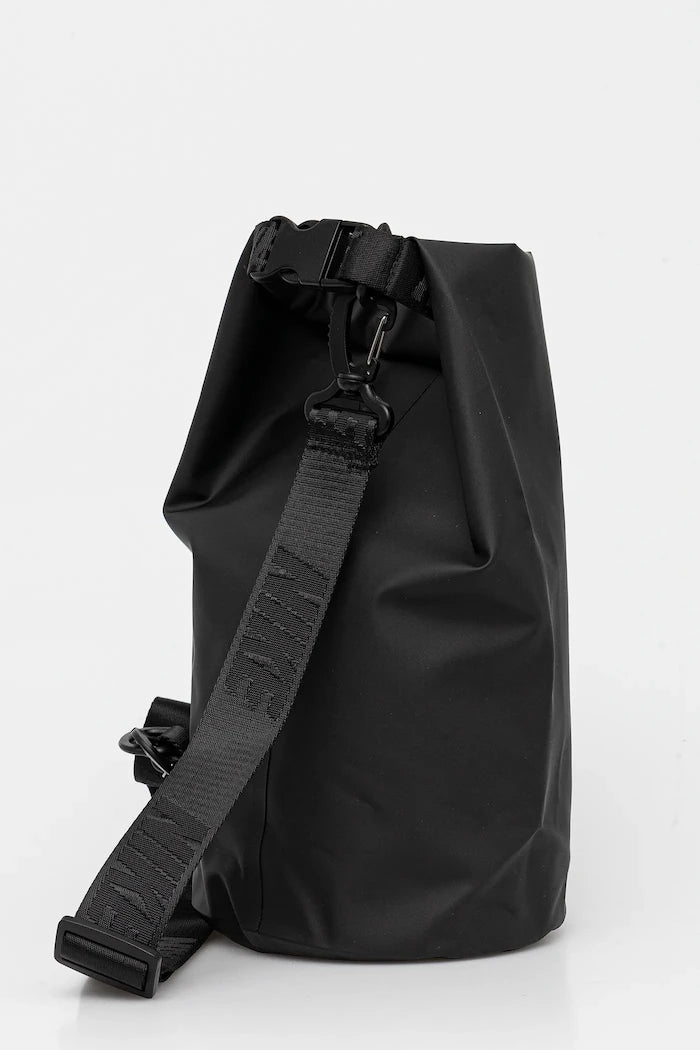Su Geçirmez Kılıf Nike Dry Bag 5L