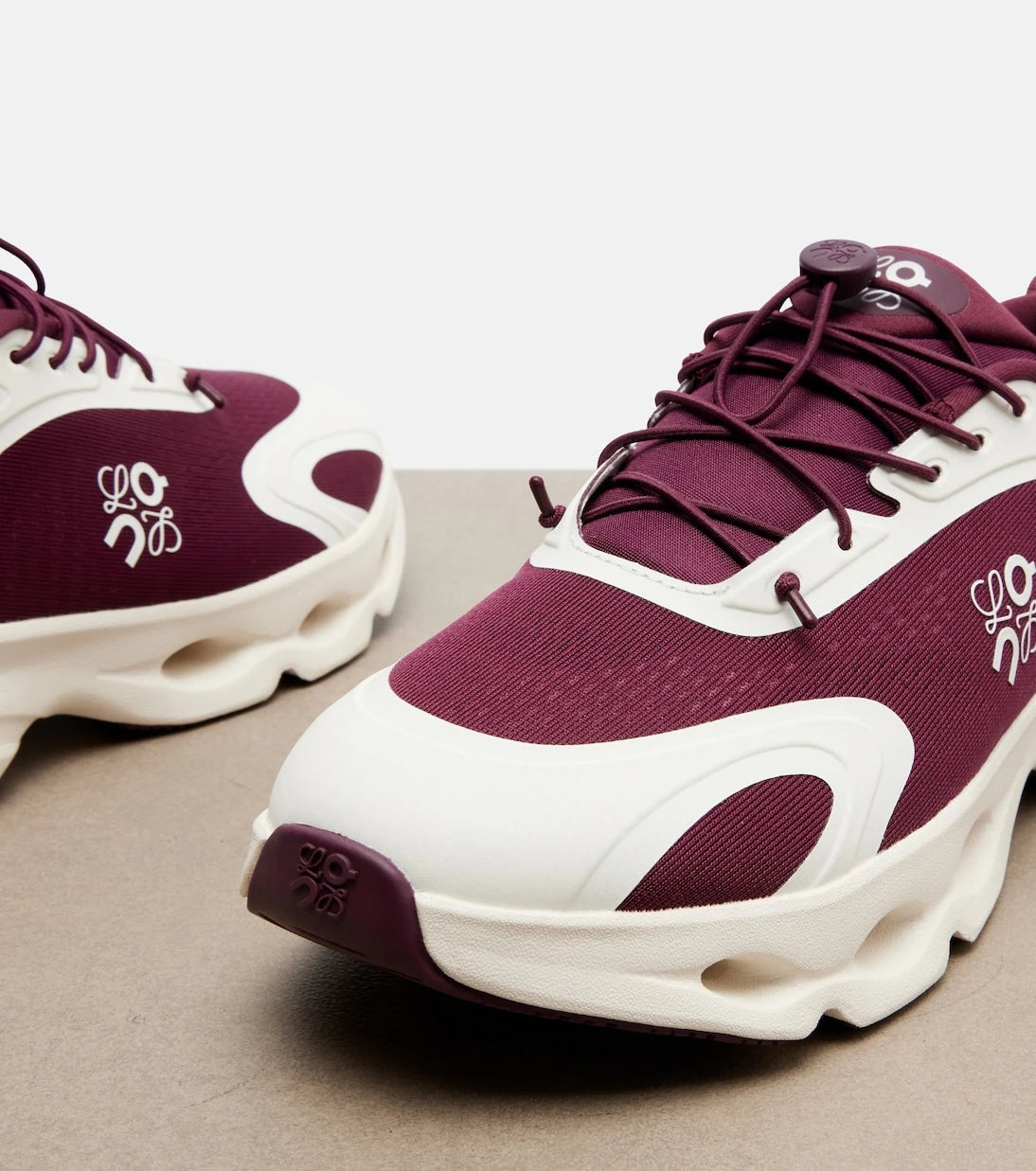 Loewe - x On Cloudsolo running shoes