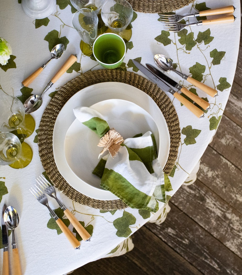 Summerill & Bishop Linen Ivy Round Tablecloth (260cm)