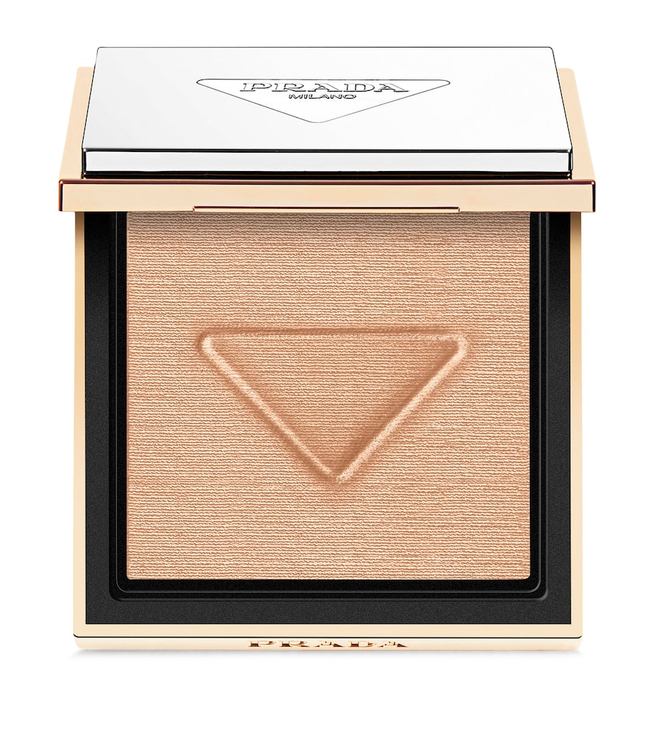 Light Glowing Highlighting Powder