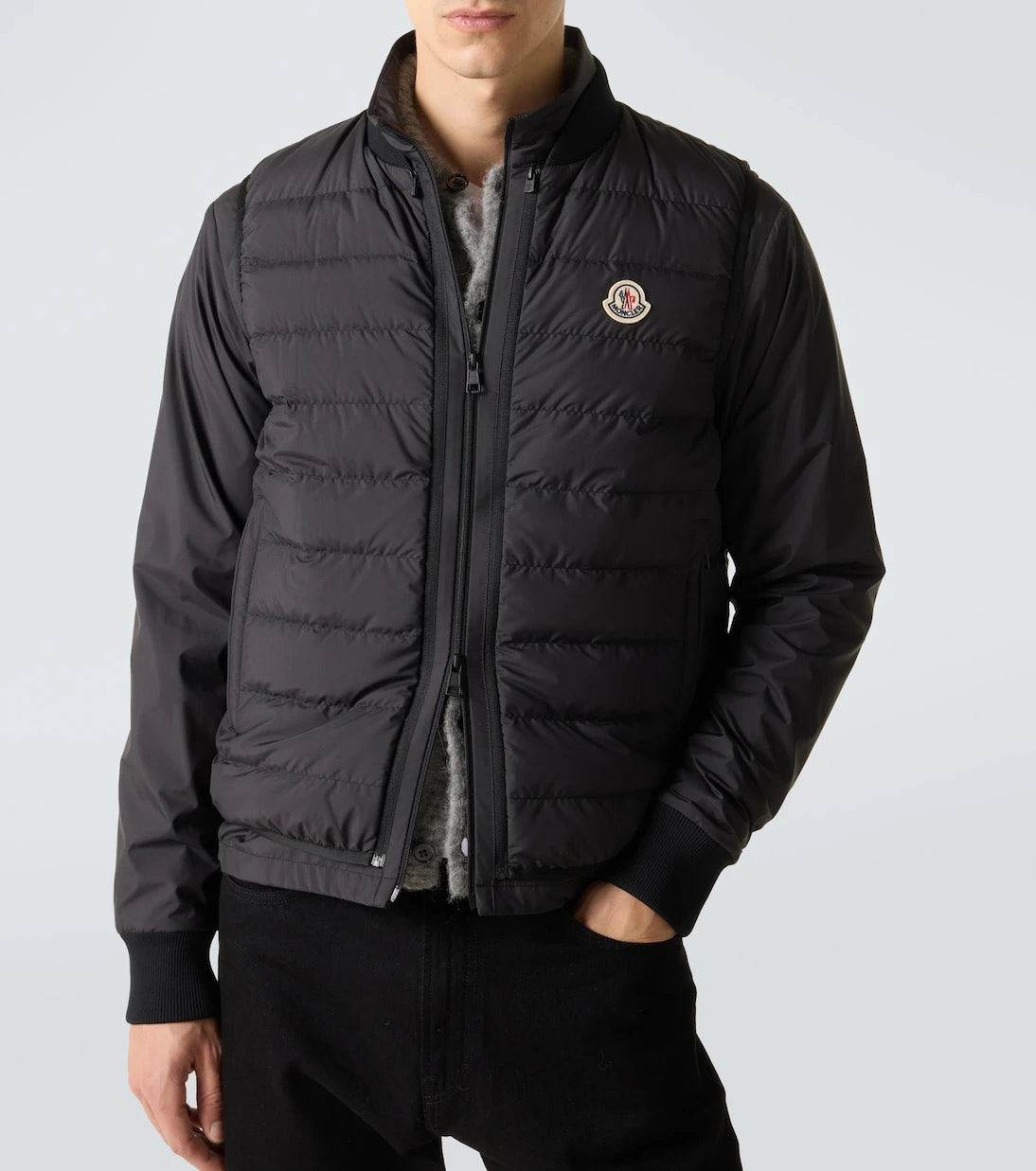 Moncler - جاكيت Verney مبطّن بالريش