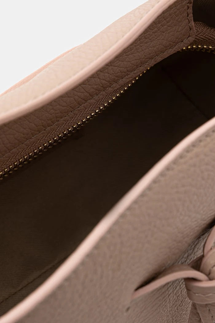 Answear.LAB Kadın deri crossbody çanta