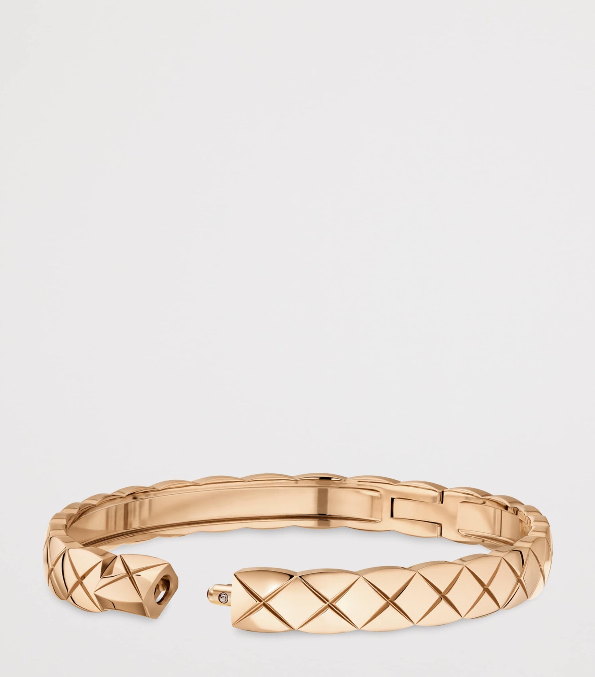 CHANEL Beige Gold and Diamond Coco Crush Bangle
