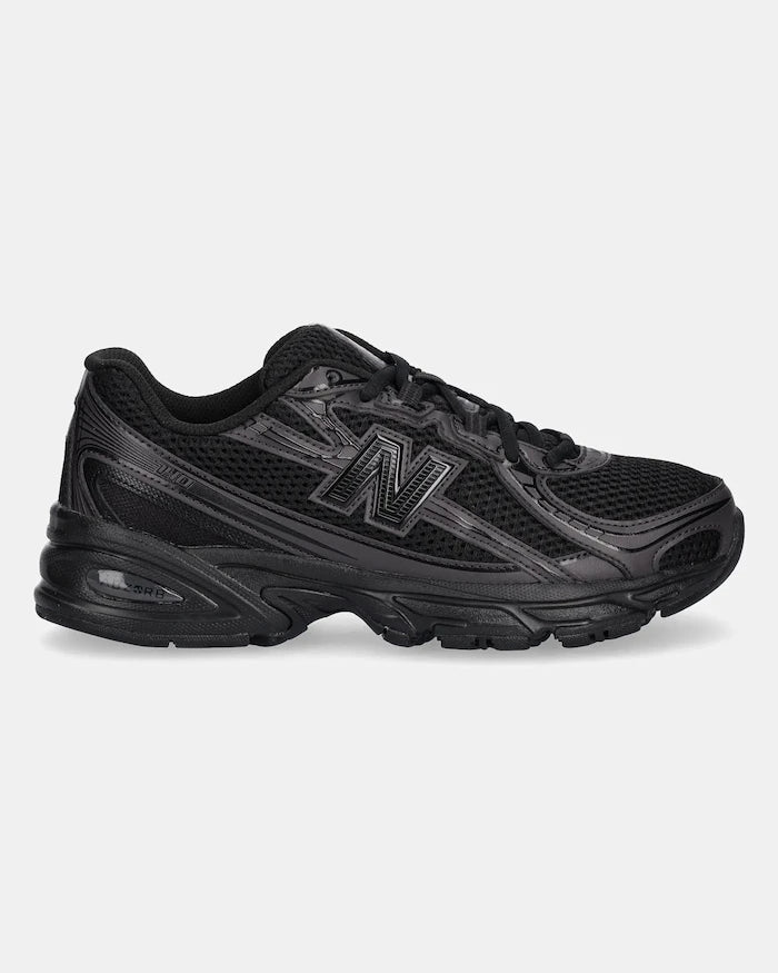 New Balance 740 Sneakers