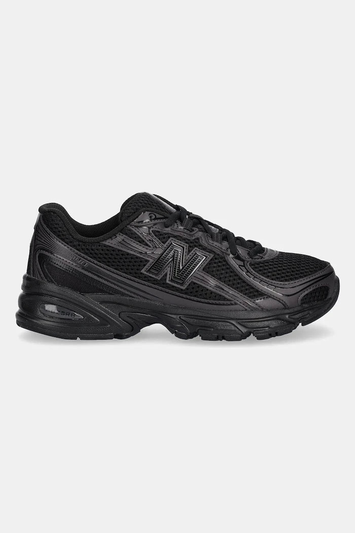 Маратонки New Balance 740