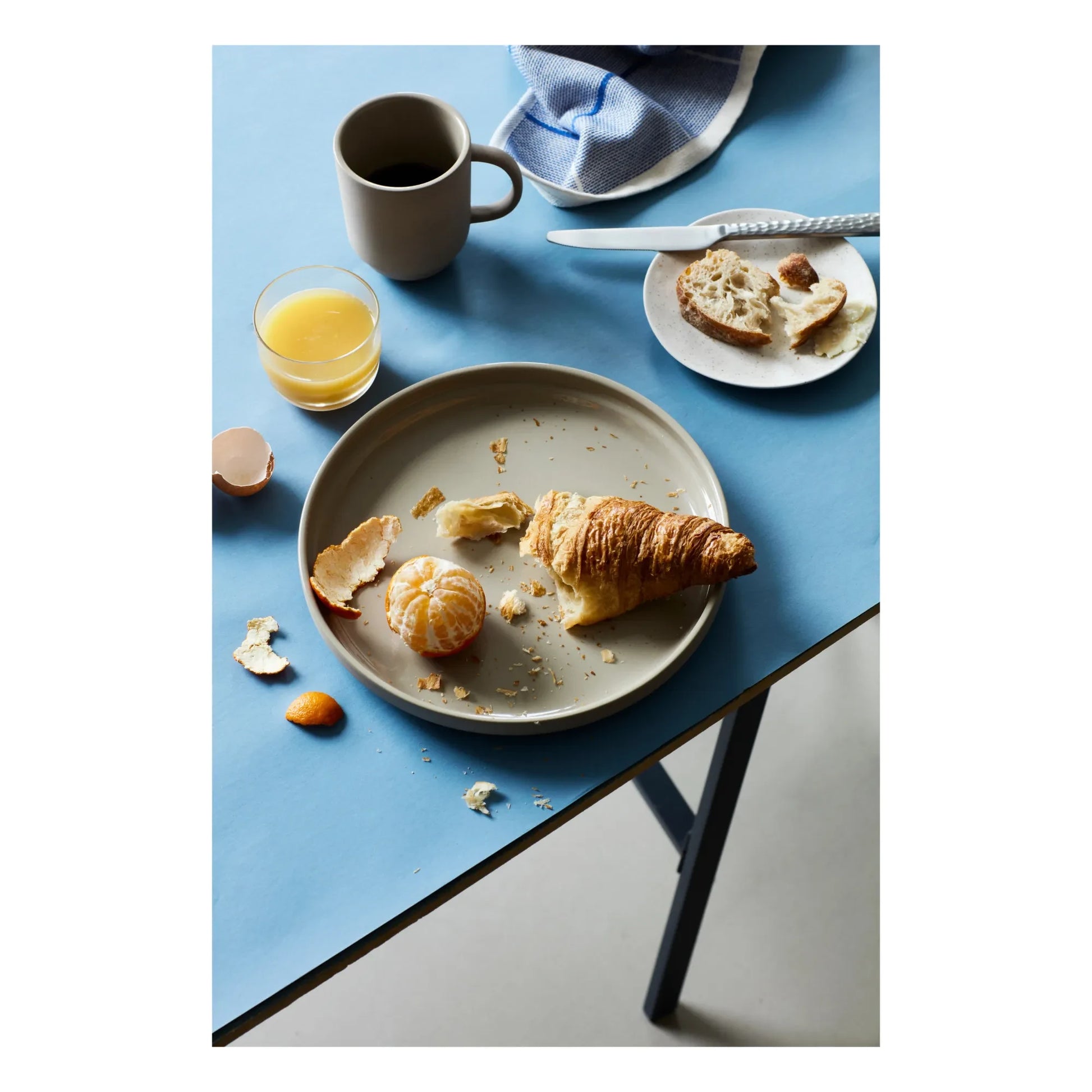 Broste Copenhagen - Nordic Bistro Mug | Beige