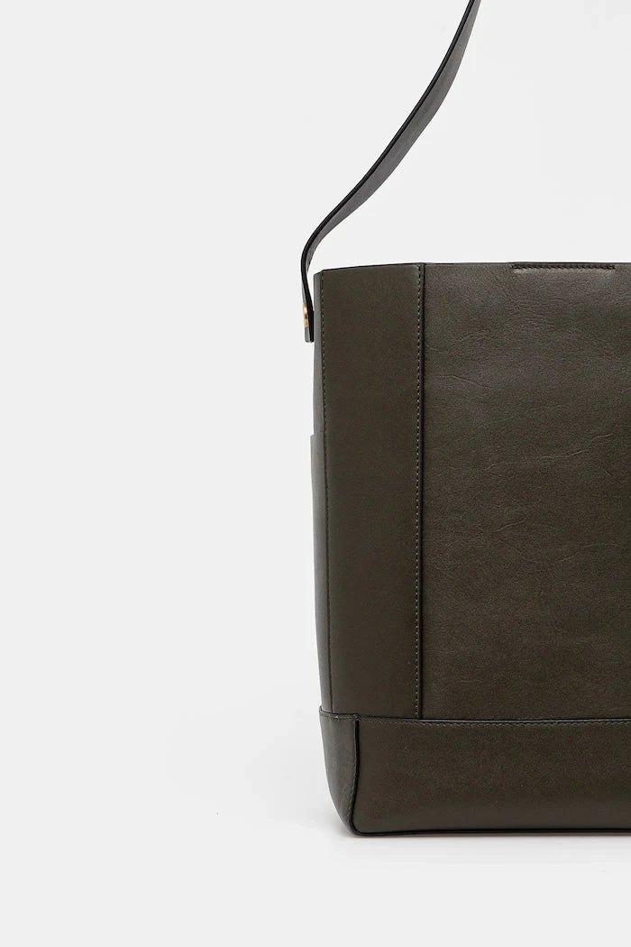 Кожена чанта AllSaints ALBA HOBO