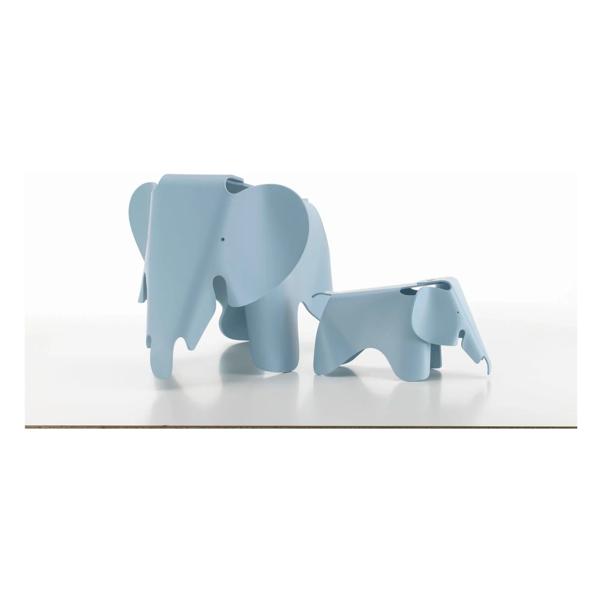 Vitra - Eames small elephant stool  | Light blue