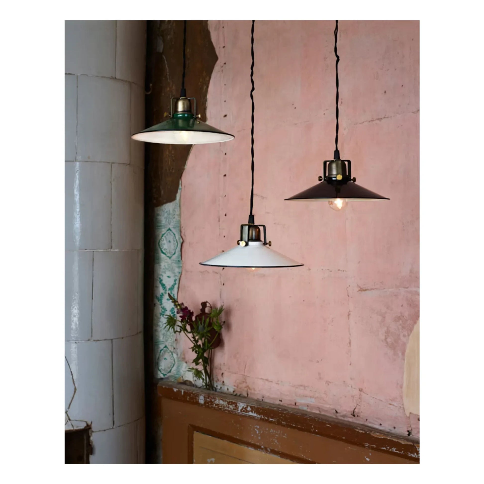 Strömshaga - Herbert hanging lamp | Black