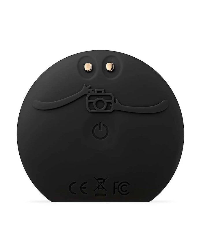 Уред за интелигентен анализ и почистване на кожата на лицето FOREO LUNA™ Play Smart 2