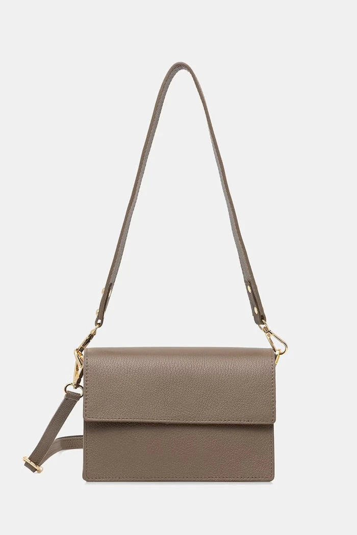 Answear.LAB чанта crossbody дамска от кожа