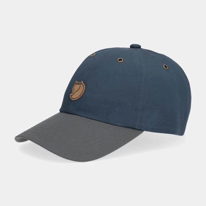 Шапка с козирка Fjallraven Vidda